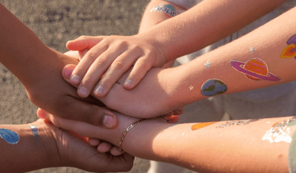 La diversitat a l'escola ha de ser l'inici d'una nova humanitat. A les escoles FEDAC totes les persones hi tenen cabuda.