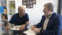 Modest Jou, director general de les escoles FEDAC, i Jordi Mora, president de l'Associació Catalana pel foment de l'Economia del Bé Comú, durant la signatura del conveni de col·laboració entre ambdues entitats per impulsar la Jornada Innovalors 2025.